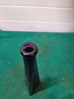 fles vaasje paars glas, Huis en Inrichting, Woonaccessoires | Vazen, Ophalen of Verzenden, 'T Olde Gre-j, Info@toldegrej.nl, Endepoelstraat 20f Didam