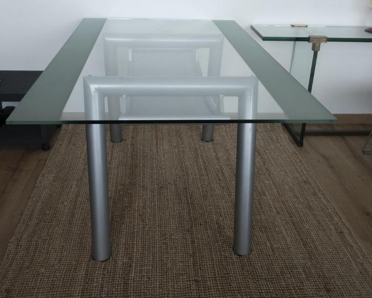 Glazen design eettafel met stalen frame, Huis en Inrichting, Tafels | Eettafels, Zo goed als nieuw, 100 tot 150 cm, 150 tot 200 cm