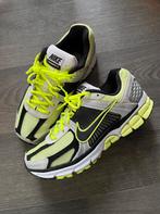Nike sneakers - maat 41 - zo goed als nieuw, Ophalen of Verzenden, Zo goed als nieuw, Nike