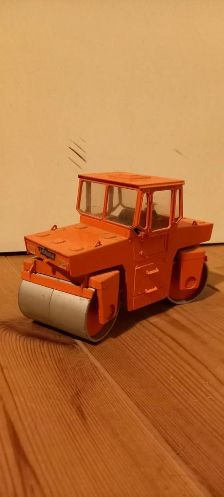 Oude schaalmodellen van machines, Hobby en Vrije tijd, Modelauto's | 1:50, Gebruikt, Overige typen, NZG, Ophalen