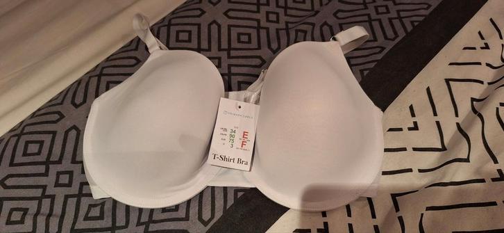 T-shirt BH 75F, Sieraden, Tassen en Uiterlijk, Enkelbandjes en Enkelkettinkjes, Nieuw, Ophalen of Verzenden