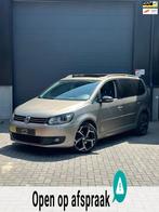 Volkswagen Touran 1.4 TSI Highline DSG - Pano - Led FULL OPT, Auto's, Euro 5, 15 km/l, 4 cilinders, 1436 kg