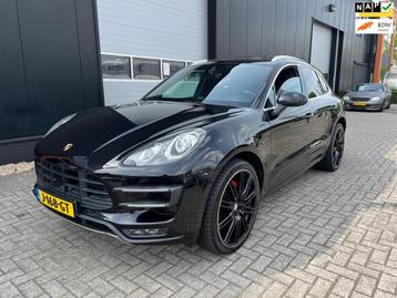 Porsche Macan 3.6 Turbo '15 Panodak/22'Lmv/SportChrono beschikbaar voor biedingen