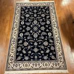 Trendy Origineel Perzisch tapijt - Nain 204 x 128 cm, Ophalen, 100 tot 150 cm, TTM Wonen, Perzisch tapijt - trendy vloerkleed – handgeknoopt