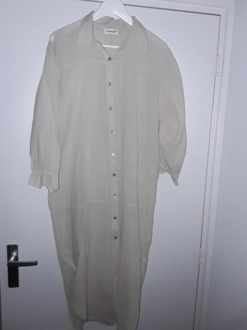 Transfer Licht Beige Lange Blouse/Jurk Maat 2 = Maat M, Kleding | Dames, Jurken, Zo goed als nieuw, Maat 38/40 (M), Beige, Onder de knie
