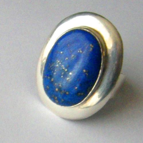 prachtige 925 Zilveren massieve ring Lapis Lazuli, mt 21,5, Sieraden, Tassen en Uiterlijk, Antieke sieraden, Ring, Zilver, Met edelsteen