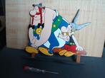 ASTERIX & OBELIX HOUTEN BORDJE -HANDMADE, Ophalen of Verzenden, Asterix en Obelix, Nieuw, Gebruiksvoorwerp