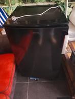 Zwart koelkastje, Witgoed en Apparatuur, Koelkasten en IJskasten, Ophalen, Zonder vriesvak, Minder dan 85 cm, Minder dan 75 liter