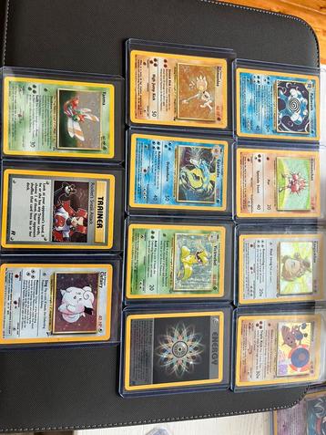 Vintage Holo Pokemon Kaarten beschikbaar voor biedingen