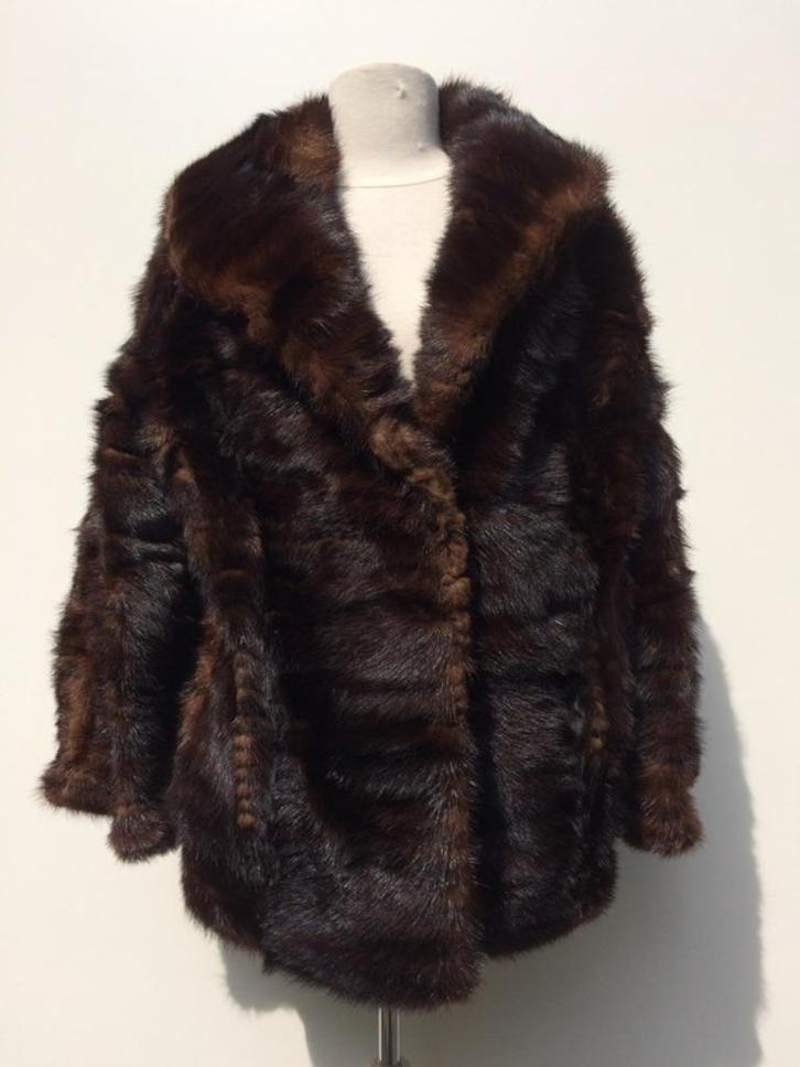 Vintage nerts bontjas 60s * Vintage* bont mantel, Kleding | Dames, Jassen | Winter, Gedragen, Maat 38/40 (M), Bruin, Ophalen of Verzenden