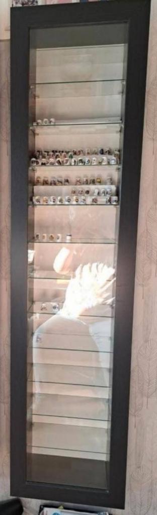 Deze ikea kast gezocht beschikbaar voor biedingen