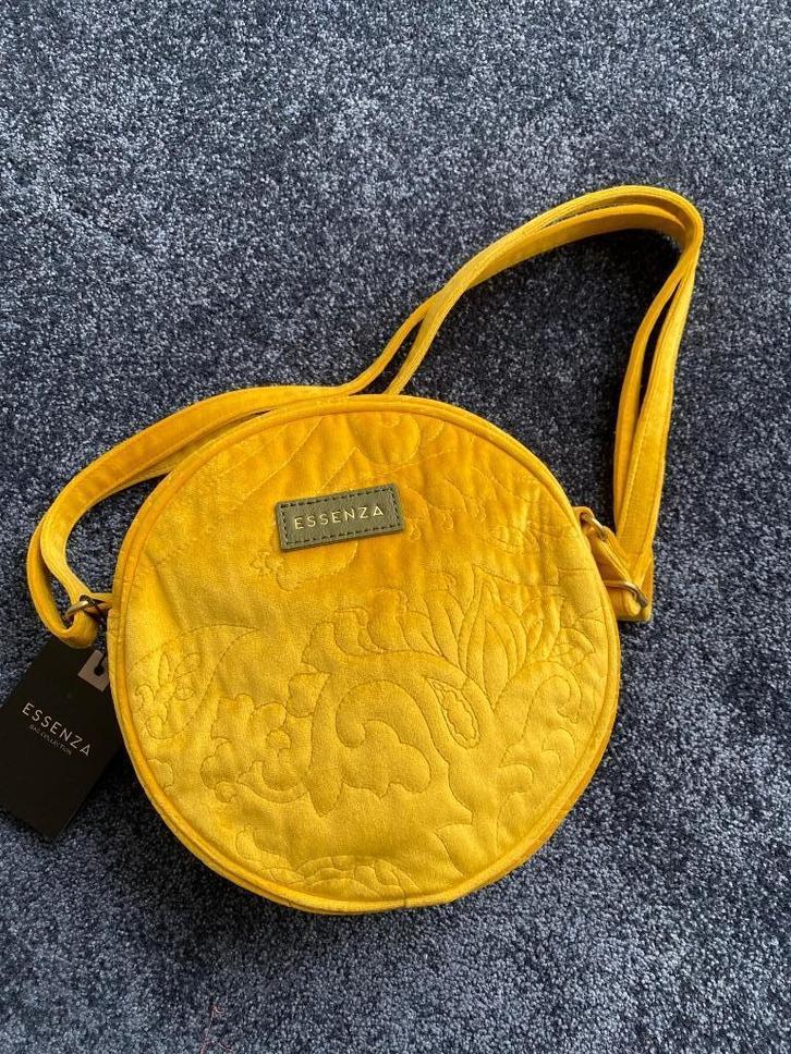 2 X Essenza Velvet Schouder tasje, Sieraden, Tassen en Uiterlijk, Tassen | Damestassen, Nieuw, Schoudertasje, Overige kleuren