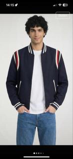 Stijlvolle blauwe heren bomberjas sandro, Ophalen of Verzenden, Zo goed als nieuw, Maat 48/50 (M), Blauw