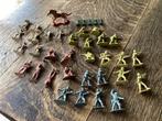 Speelgoed soldaatjes 32 stuks+ hek en paard voor, € 3, Kinderen en Baby's, Speelgoed | Actiefiguren, Ophalen of Verzenden, Zo goed als nieuw