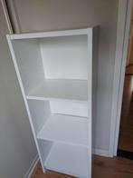 Klein wit boekenkastje, Ophalen