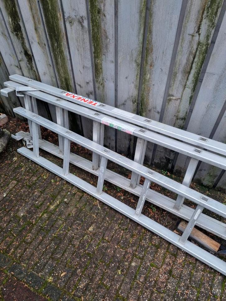 Aluminium ladder - Tenexa, Doe-het-zelf en Verbouw, Ladders en Trappen, Ophalen of Verzenden