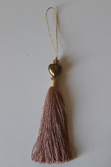 Roze woonaccessoire beschikbaar voor biedingen