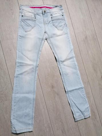 Blauwe Cars spijkerbroek  Zo goed als nieuw. Maat:158 beschikbaar voor biedingen