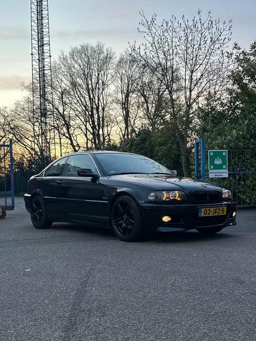 BMW 3-Serie E46 2.2 CI 320 Coupe 2002 Zwart, Auto's, BMW, Particulier, 3-Serie, Achteruitrijcamera, Airconditioning, Android Auto