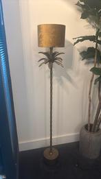 Decoratieve goudkleurige vloerlamp, Romantisch, Ophalen of Verzenden, Zo goed als nieuw, Metaal