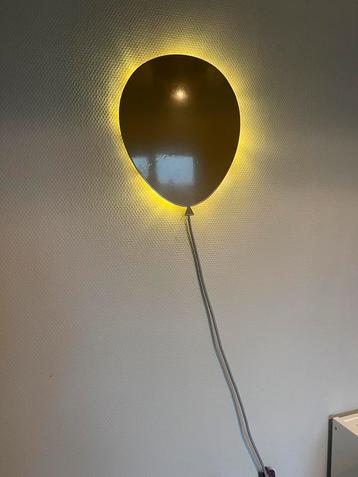 Wandlamp ballon Roommate goud beschikbaar voor biedingen