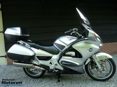 Zeer nette ST 1300 Pan European ABS / TCS ST1300, Motoren, Motoren | Honda, Bedrijf, Toermotor, meer dan 35 kW