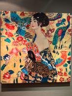 Vrouw met waaier van Gustav Klimt, Ophalen