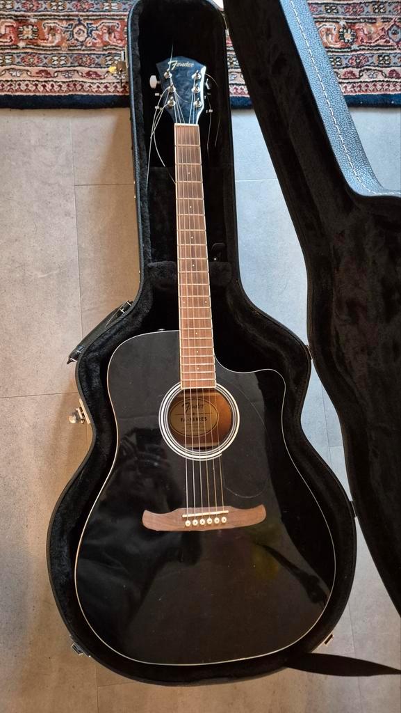 Fender semi-akoestische gitaar - Opknapper!, Muziek en Instrumenten, Snaarinstrumenten | Gitaren | Akoestisch, Gebruikt, Western- of Steelstringgitaar
