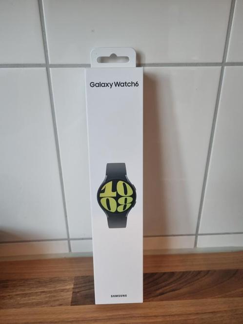 Samsung Galaxy Watch 6 SM-R945F gesealde verpakking, Sieraden, Tassen en Uiterlijk, Smartwatches, Nieuw, Android, Ophalen of Verzenden