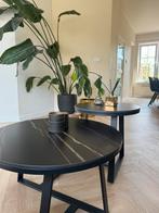 Twee moderne salon-/koffietafels – Zwart marmerlook, 50 tot 100 cm, Rond, 50 tot 100 cm, Zo goed als nieuw