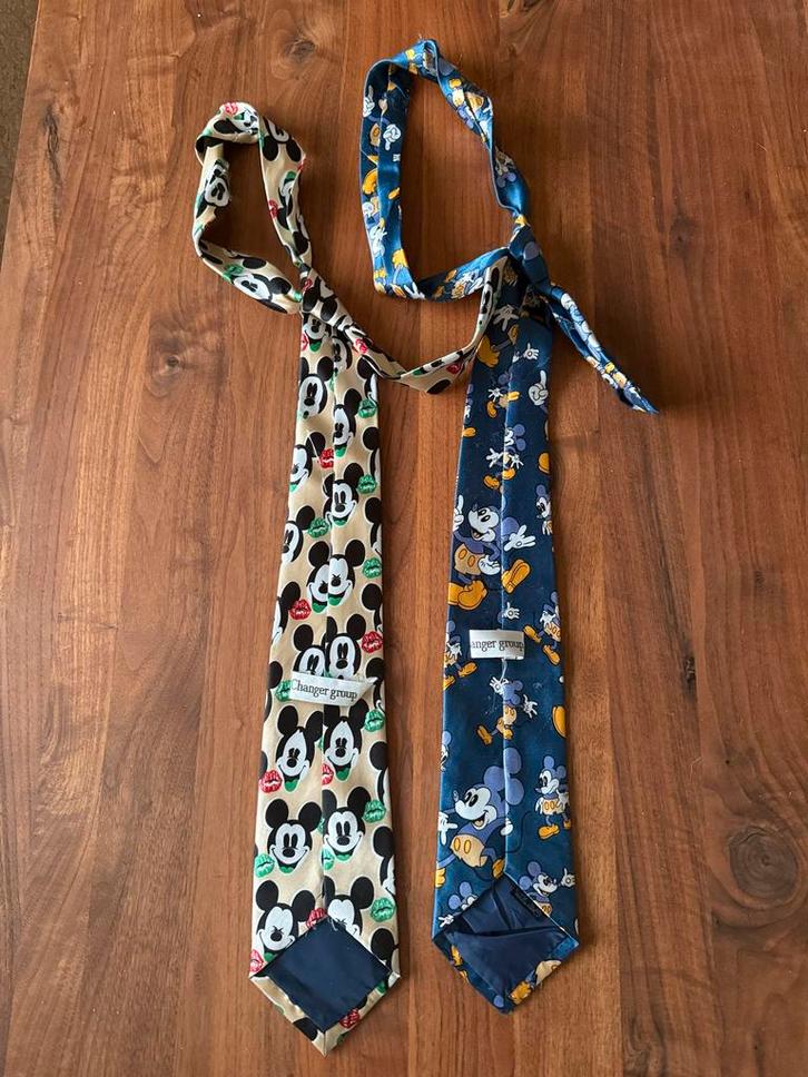 Mickey Mouse Stropdassen - Changer Group, Kleding | Heren, Stropdassen, Zo goed als nieuw, Met patroon, Overige kleuren, Ophalen of Verzenden