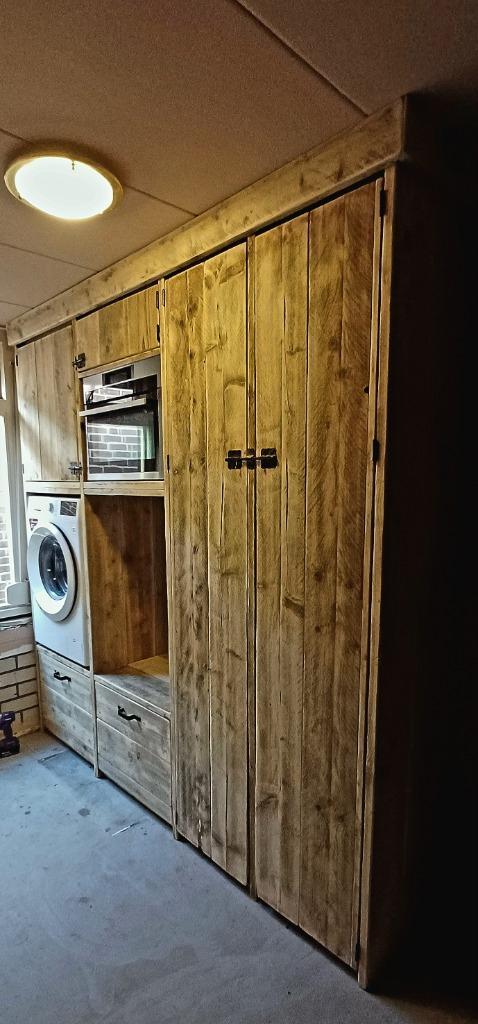 Bijkeuken kast wasmachine-ombouw verhoging witgoedkast hout, Huis en Inrichting, Keuken | Complete keukens, Nieuw, Ophalen
