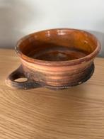 Papkom 17e eeuw. Bodemvondst. Gaaf., Ophalen