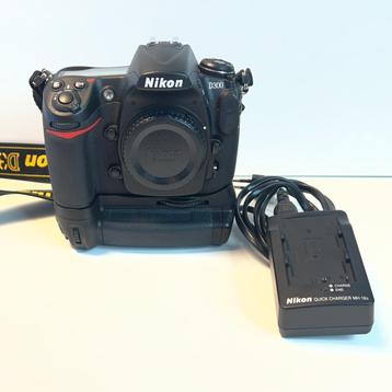 Nikon D300 Body Spiegelreflexcamera + grip | Nette staat beschikbaar voor biedingen