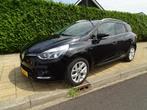 Renault CLIO 0.9 TCE LIMITED-Navi-Pdc-Cruise-Led-Usb/Blth-Le, Voorwielaandrijving, 898 cc, Gebruikt, Euro 6