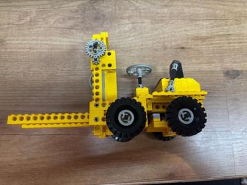 Lego Technics 850 beschikbaar voor biedingen