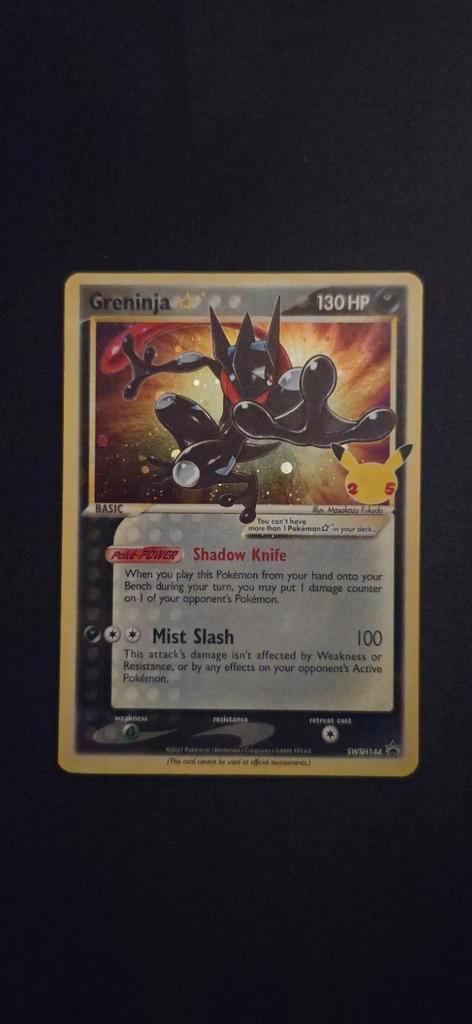 Greninja Gold Star (SWSH144) - 25th Celebrations, Hobby en Vrije tijd, Verzamelkaartspellen | Pokémon, Zo goed als nieuw, Losse kaart
