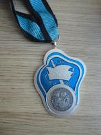 Carnavalsembleem, insigne Kielegat Gilde De Troubadour 1985, Carnaval, Kielegat, Overige maten, Ophalen of Verzenden