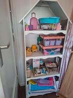 Poppenhuis met Barbies en accessoires, Ophalen, Gebruikt