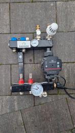 Radson Vloerverwarmingsverdeler 2 groepen met pomp, Doe-het-zelf en Verbouw, Ophalen of Verzenden, Gebruikt, Overige typen