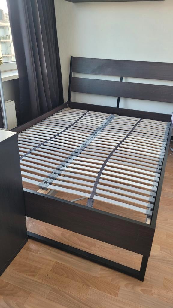 Afhalen in Utrecht keurig twijfelaar Ikea 200x140 incl, Huis en Inrichting, Slaapkamer | Bedden, Zo goed als nieuw, Twijfelaar