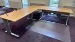 Moet weg! Grote hoekbureau 245x242, Huis en Inrichting, Bureaus, Ophalen, In hoogte verstelbaar, Gebruikt, Bureau