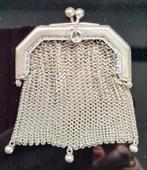 Antiek zilveren beursje. De conditie is gebruikt., Antiek en Kunst, Antiek | Goud en Zilver, Ophalen of Verzenden