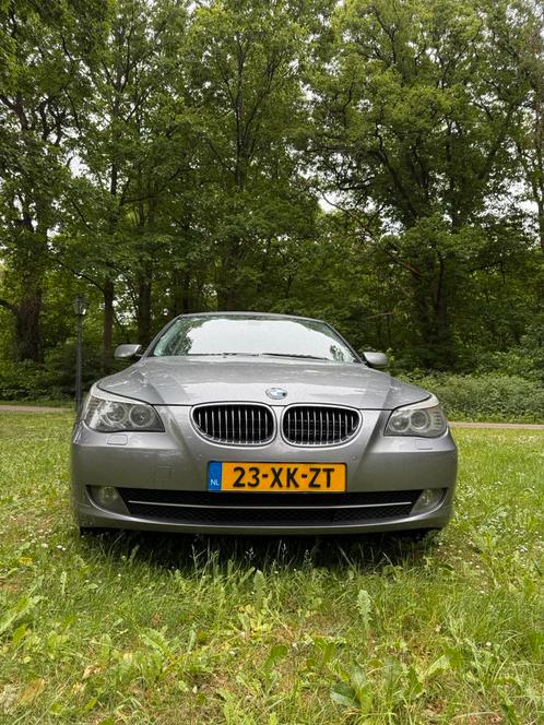BMW 5-Serie 3.0 I 530 AUT 2007 Grijs, Auto's, BMW, Particulier, 5-Serie, Benzine, Euro 5, B, Sedan, Automaat, Origineel Nederlands
