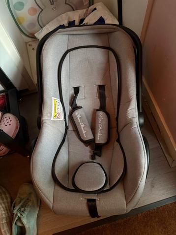Kinderwagen 3 en 1  beschikbaar voor biedingen