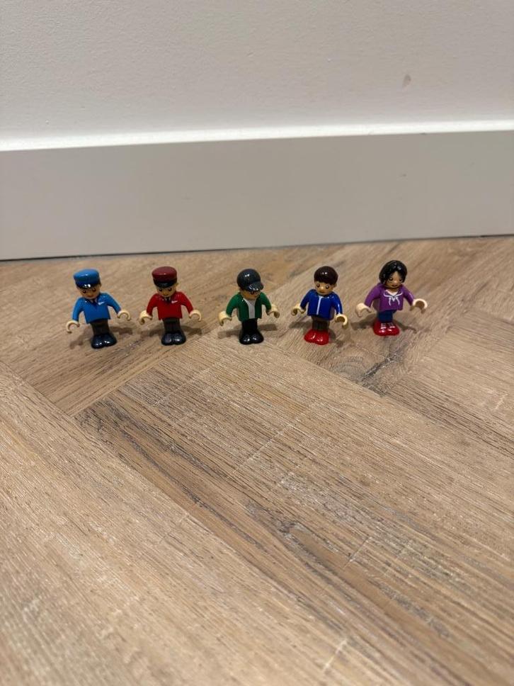 ZGAN 5x Brio houten trein mini figuur poppetje 33512 spelen, Kinderen en Baby's, Speelgoed | Houten speelgoed, Zo goed als nieuw