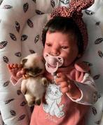 Lief reborn baby meisje ️, Verzamelen, Poppen, Ophalen of Verzenden, Zo goed als nieuw, Babypop