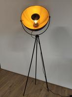 Lindby Industriële Tripod Vloerlamp, Ophalen, Zo goed als nieuw, Metaal, 150 tot 200 cm