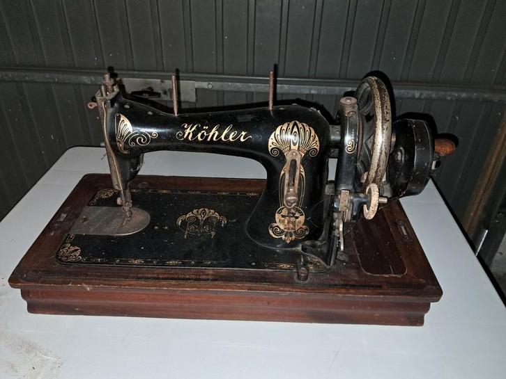 Antieke Köhler Naaimachine - Handdraai, Antiek en Kunst, Antiek | Naaimachines, Ophalen