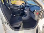 Toyota Aygo 1.0 12V Vvt-i 5DRS 2009 Wit, Auto's, Voorwielaandrijving, 4 stoelen, Handgeschakeld, Particulier